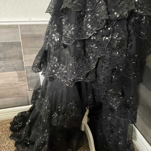 🔥 Dress with sequined appliqués multi-layers with slit - Picture 3 of 6